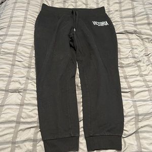 Victoria sport sweats